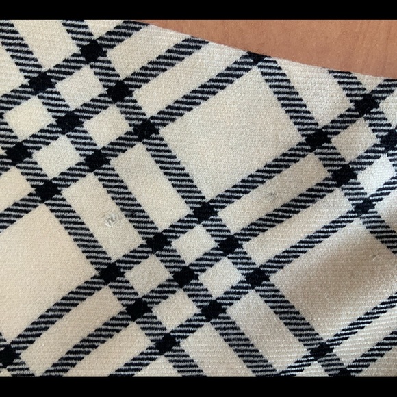 Womens Brooks brothers cream with black striped skirt size  8 - Picture 6 of 6